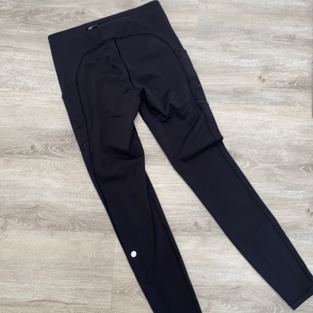 Lululemon swift speed 28” black leggings - worn once